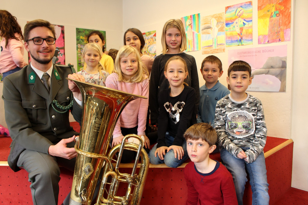 Musikverein NACHWUCHSWERBUNG in der VS D ausprobieren 11-1-2019 _4_.JPG