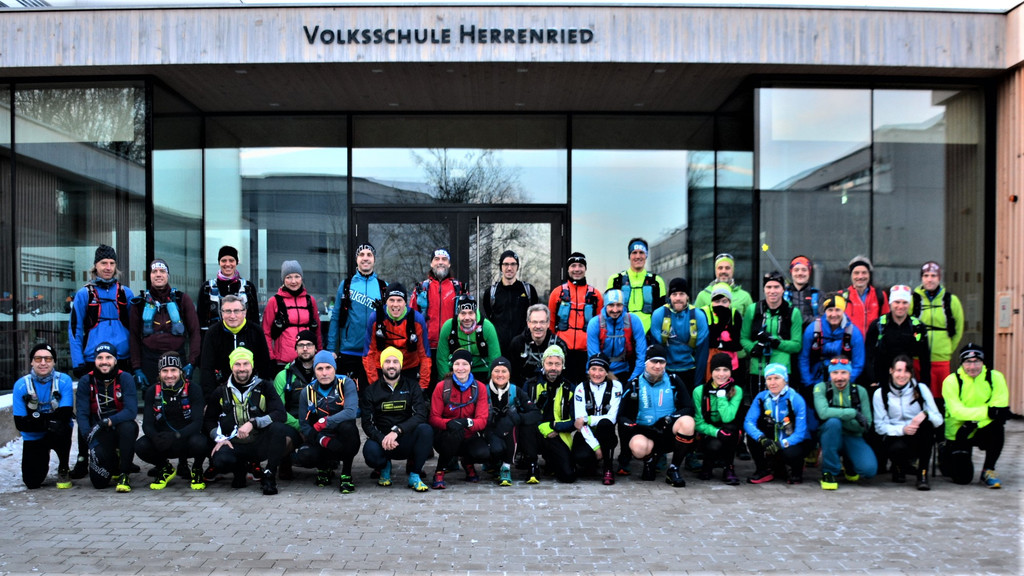 Gruppenbild_Bild christianduerechtzeitfotograf.jpg