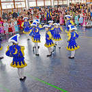 Kinderball  19 16.jpg