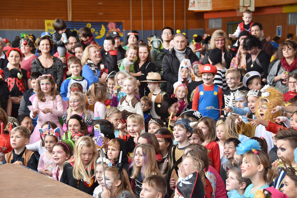 Kinderball  19 64.jpg