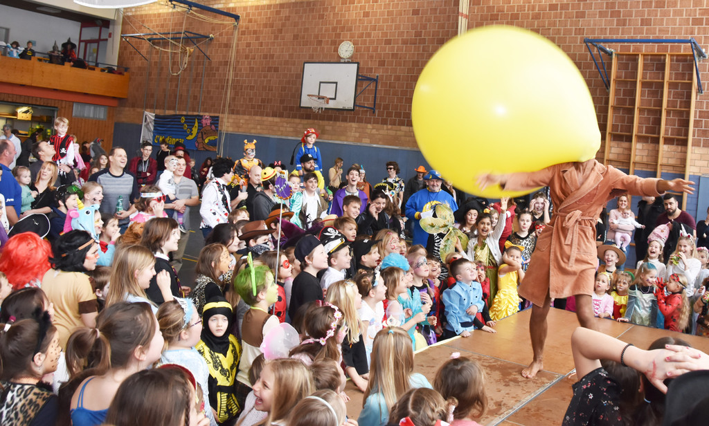 Kinderball  19 123.jpg