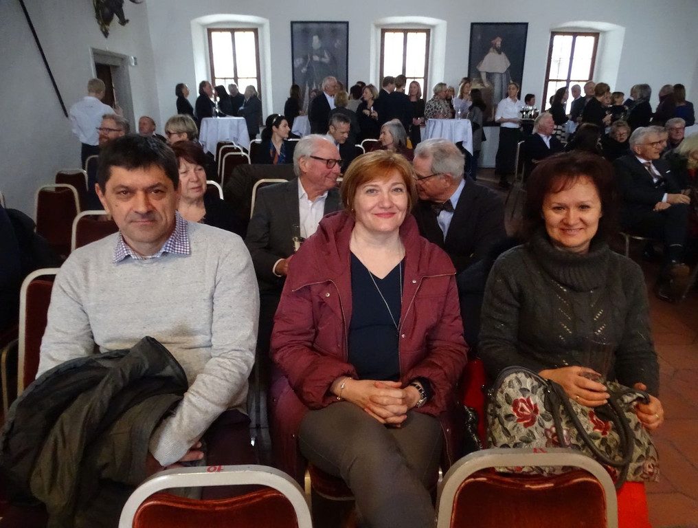 Matinee8h.jpg