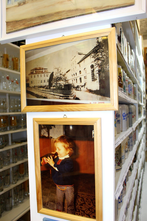 Seibl Hans BIER SAMMLUNG D Ausstellung GARAGE Februar 2019 _13_.JPG