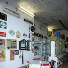 Seibl Hans BIER SAMMLUNG C Garage Wand Februar 2007.jpg