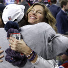 Patriots_Rams_Super_Bowl_Football_56390.jpg