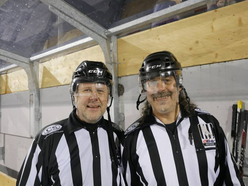hockey2.jpg