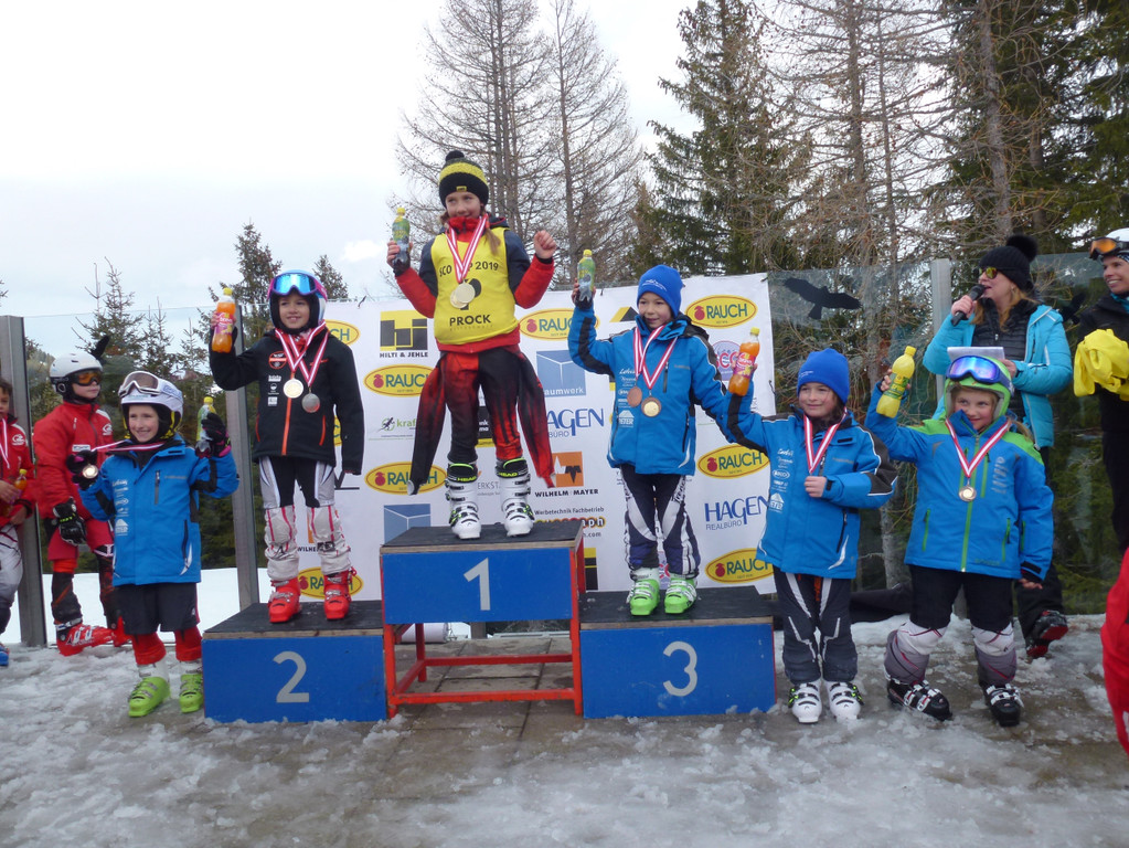 WSV SCO Kinderrennen 2019 Podest U8.jpg