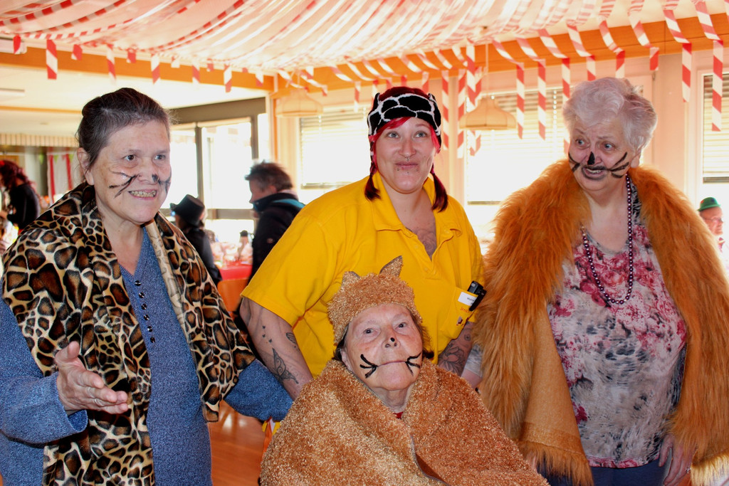 Jesuheim FASCHING B MENSCHEN 14-02-2019 _15_.JPG