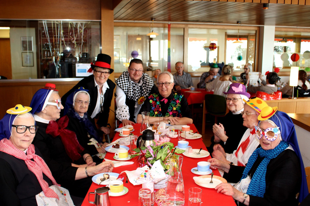 Jesuheim FASCHING B MENSCHEN 14-02-2019 _19_.JPG