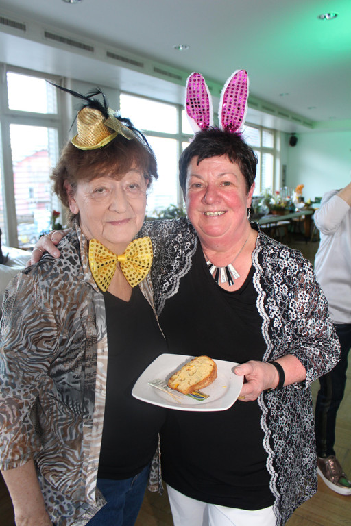 IMG_3340 Ilse Meyer und Waltraud Hauser.JPG