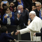 Papst bei Missbrauchsgipfel