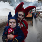 Faschingsumzug Dalaas 2019 Elina und Alissa.jpg