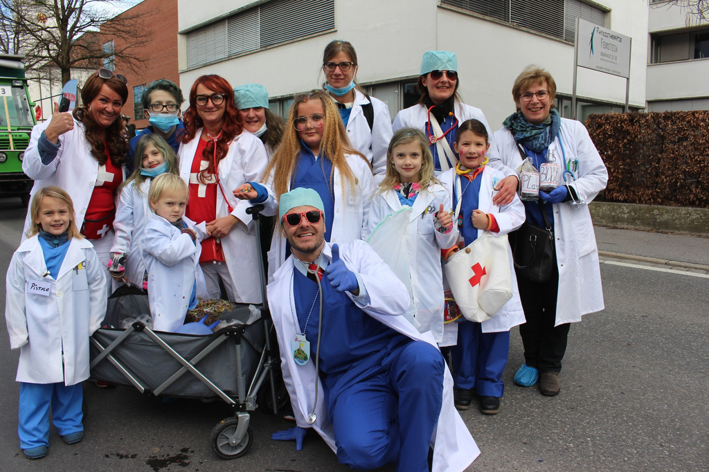 Fasching UMZUG B Berg Chirurgen 24-02-2019 _3_.JPG