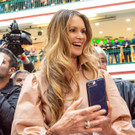Autogrammstunde Elle Macpherson - Lugner City - 27_02_2019 _17 von 30_.jpg
