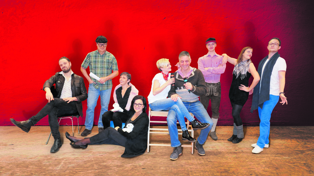 gruppenbild mordsspa__ im musikantenstall__c_monikaKathan.jpg