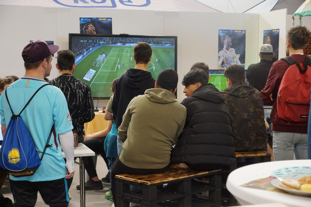 Messe2.jpg