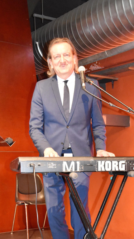 9.JPG