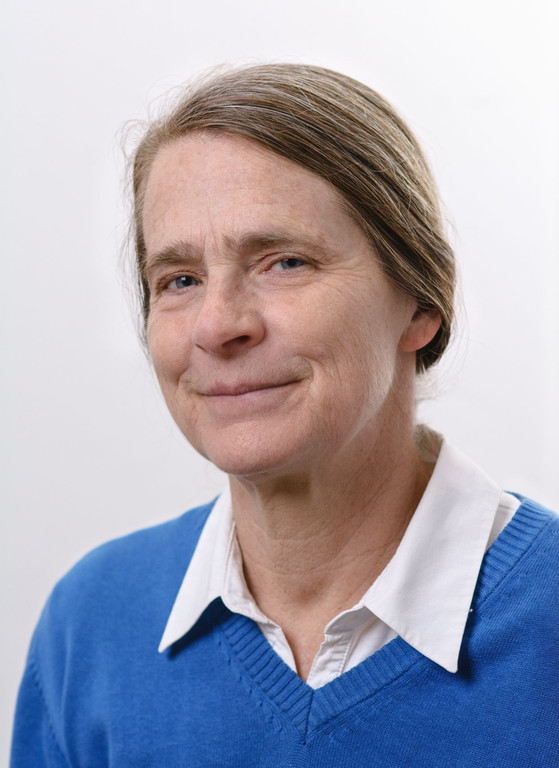 Kromp-Kolb_Helga_blau _3_.jpg