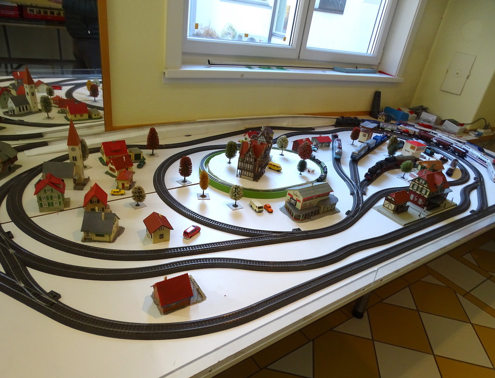Willi2 Eisenbahn.jpg