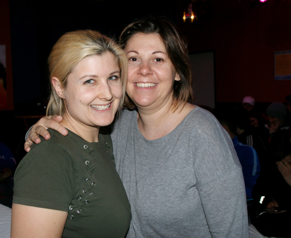 Michaela und Kerstin.JPG