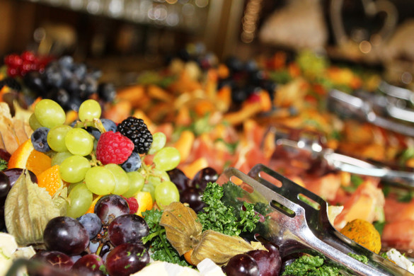 Zucaroh Buffett2.JPG