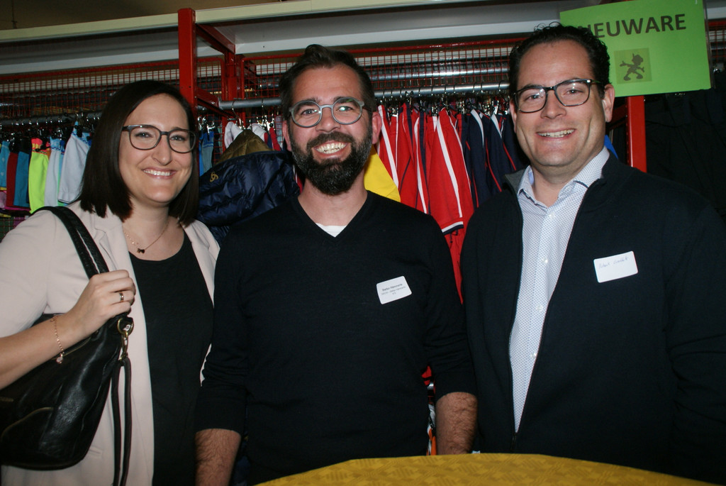 v_li_ Julia Bickel_ Stefan H__mmerle_ Robert Grellet.JPG