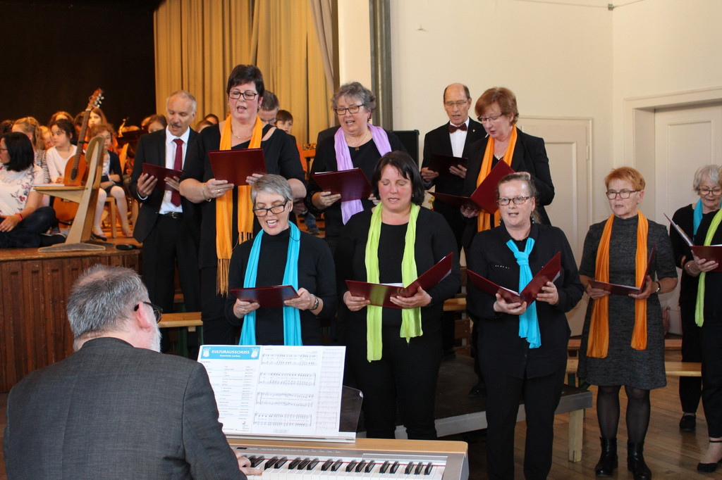 Gemeinschaftskonzert D Kirchenchor 31-03-2019 _2_.JPG