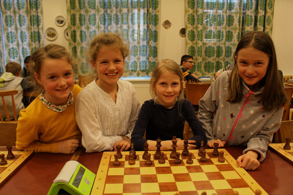 Schachverein NACHWUCHS Abschlussturnier E Spieler 29-03-2019 _1_.JPG
