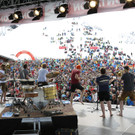 LaBrassBanda heizt ein