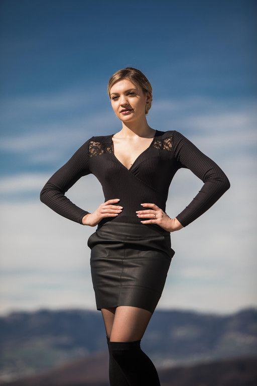 Laurena3.jpg