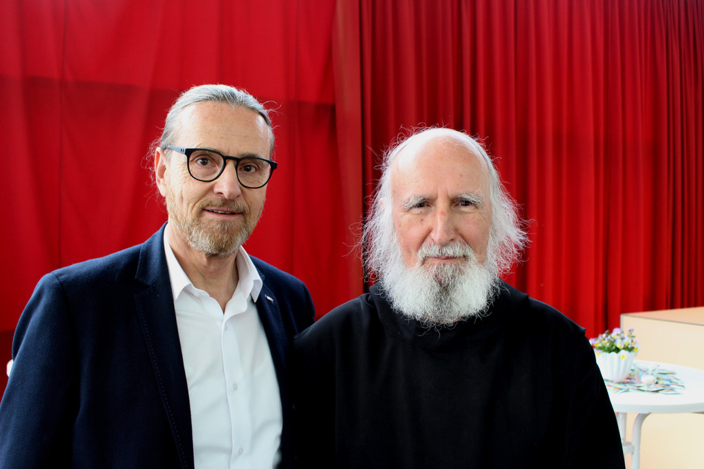 Glaubensforum Leiblachtal A Team mit  Anselm Gr__n 12-04-2019 _6_.JPG