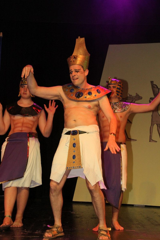 056-IMG_2011.JPG