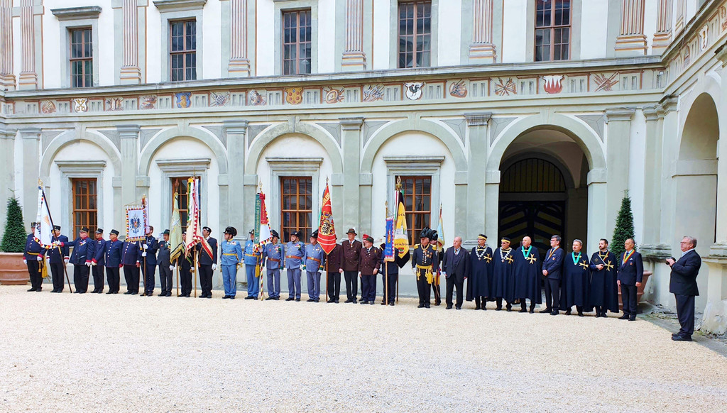 24 Kommando __bergabe IR 18 13_04_19.jpg