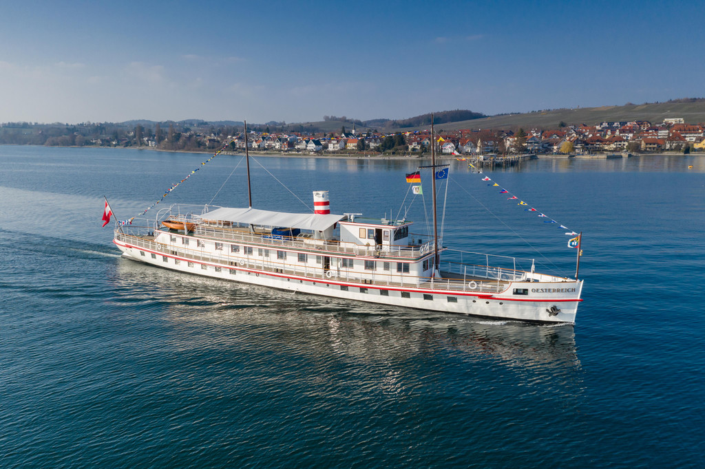 Oesterreich seitlich_Foto_Michael Haefner.jpg