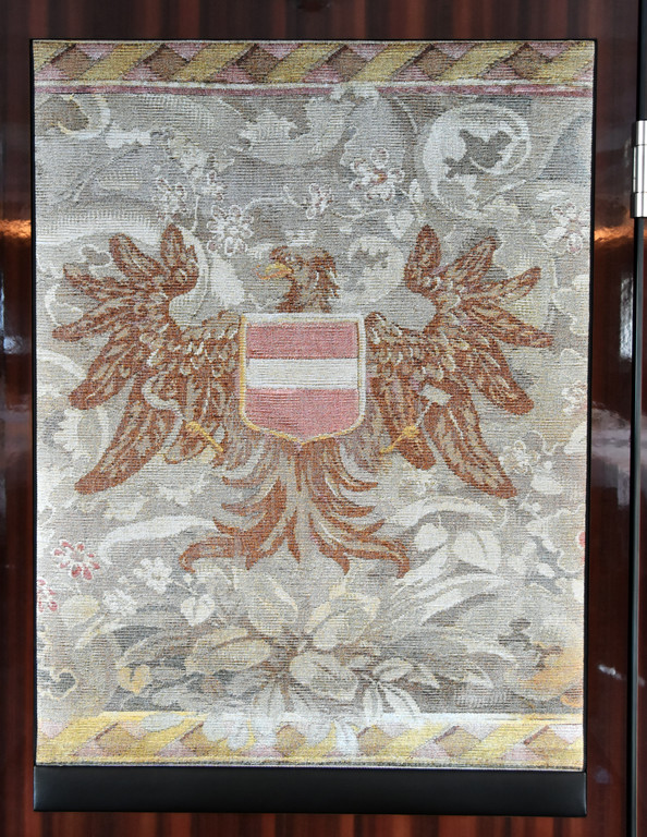 Oesterreich 18-04-19 Wappen 1919-1934 16.jpg