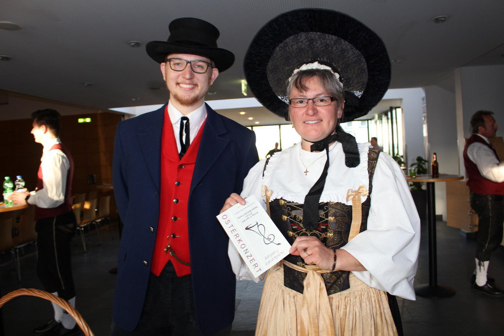 IMG_6366 Martin Brunnhofer und Ulrike Winkler Trachtenverein Frastanz.JPG
