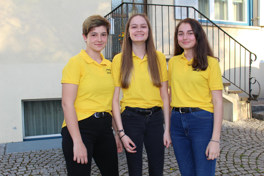 IMG_6367 Sina Lea Nikolina Jungmusik Frastanz.JPG