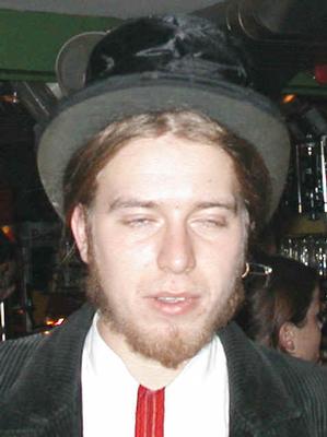 1744232.jpg