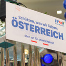 FPOE-Wahlkampfauftakt zur EU-Wahl - Lugner City - 26_04_2019-21.jpg
