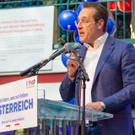 FPOE-Wahlkampfauftakt zur EU-Wahl - Lugner City - 26_04_2019-92.jpg