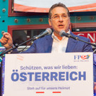 FPOE-Wahlkampfauftakt zur EU-Wahl - Lugner City - 26_04_2019-97.jpg