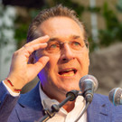 FPOE-Wahlkampfauftakt zur EU-Wahl - Lugner City - 26_04_2019-111.jpg