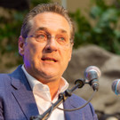 FPOE-Wahlkampfauftakt zur EU-Wahl - Lugner City - 26_04_2019-115.jpg