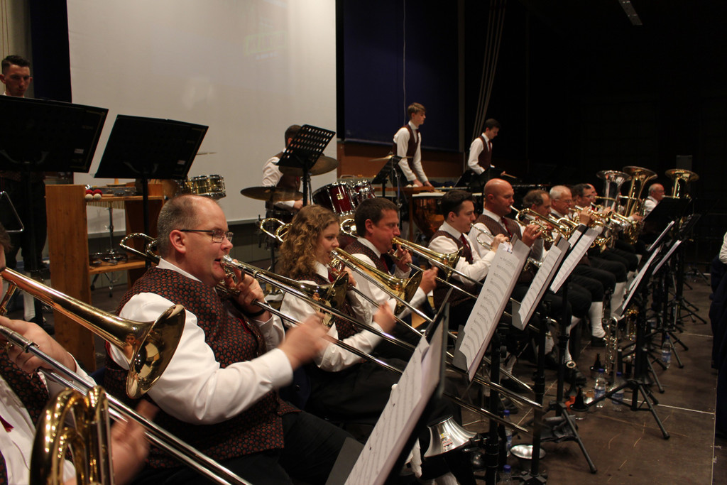 Musikverein FR__HLINGSKONZERT B MUSIKANTEN 27-04-2019 _10_.JPG