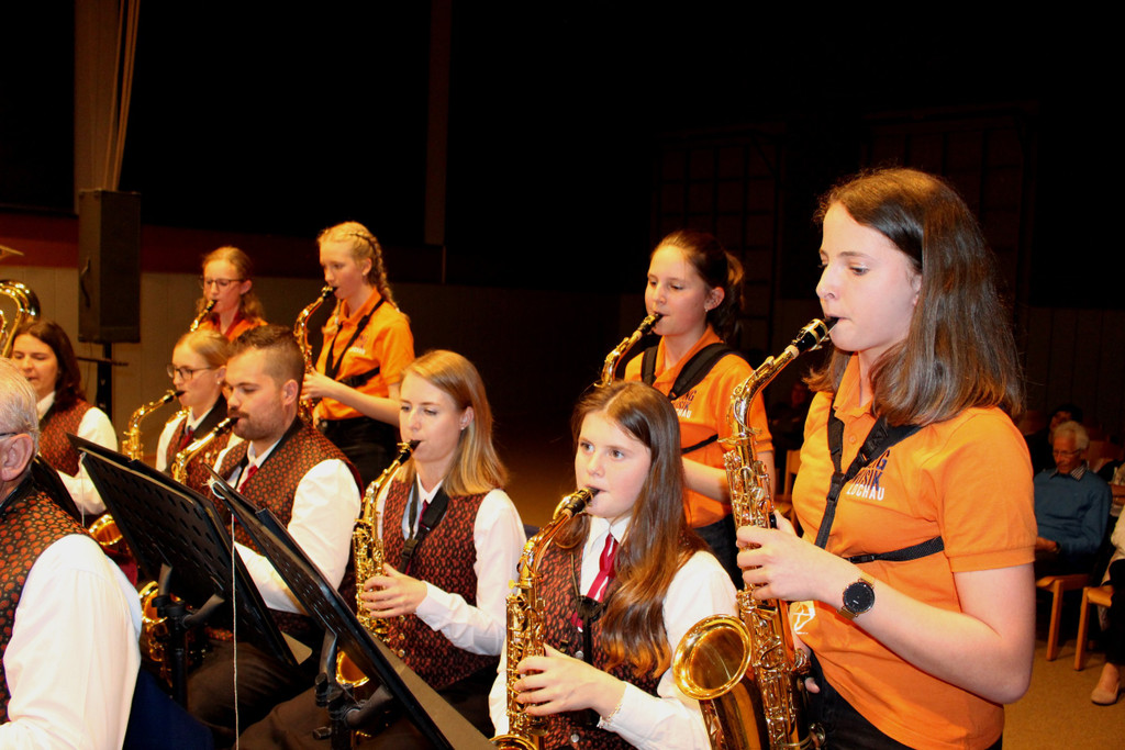 Musikverein FR__HLINGSKONZERT C AUFTRITT JUNGMUSIK 27-04-2019 _8_.JPG