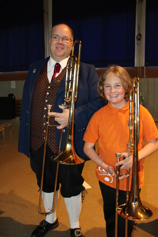 Musikverein FR__HLINGSKONZERT G MENSCHEN 27-04-2019 _3_.JPG