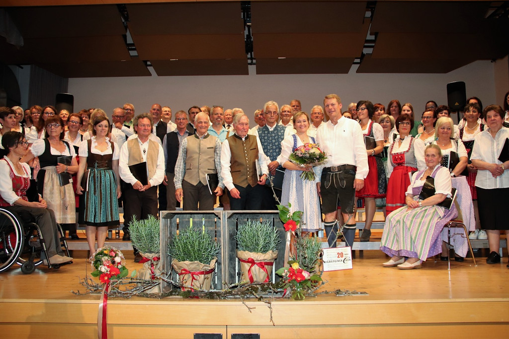 Bildstar Chor Aufmacher 2.jpg