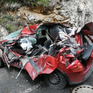 Großer Felsbrocken traf Auto in Tirol: Lenkerin tot