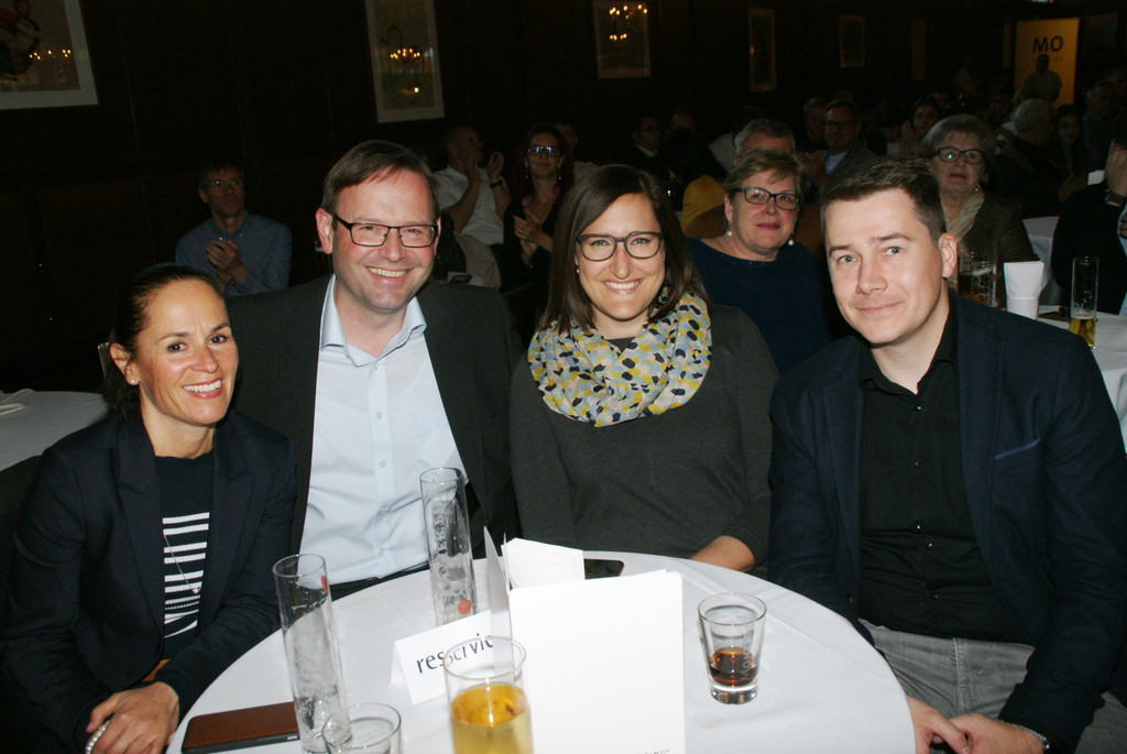 v_li_ Beate Fischer_ Daniel Steinhofer_ Julia Bickel_ Patrick Wiedl.JPG