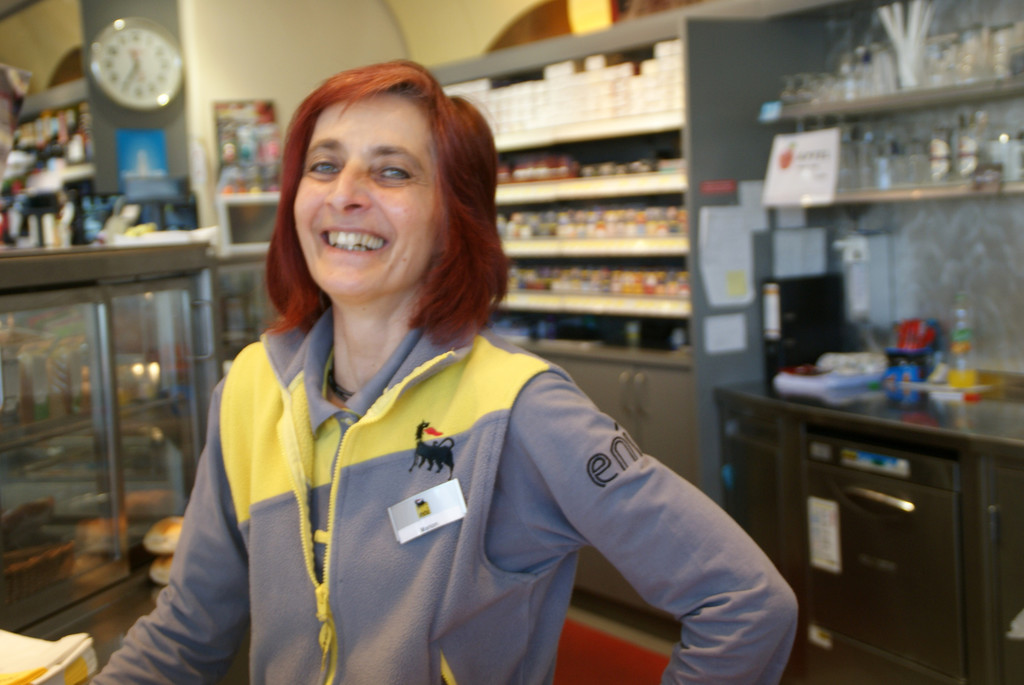 Marion - Endlich gibt es mehr Sicherheit beim __berqueren der Strasse.JPG